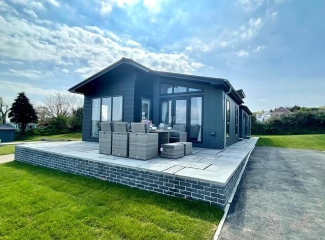 *Luxury Holiday Home With Hot Tub Close To Beach* Penally Eksteriør bilde